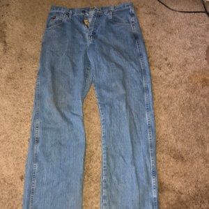 A pair of wrangler 20x